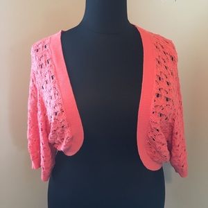 Torrid Shrug size 4
